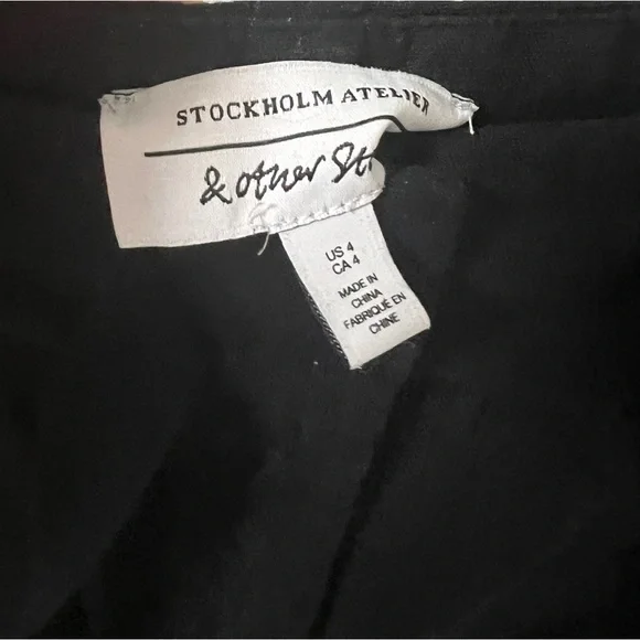 & Other Stories Linen Shorts in Black Size 4 - Picture 4 of 4